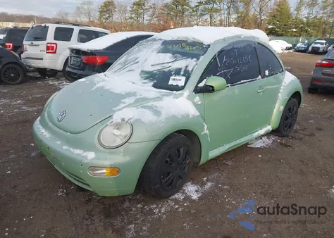 2001 Volkswagen New Beetle Gl from USA, damaged, VIN 3VWBK21C11M427254